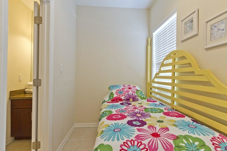 Tortuga Townhouse 100-7 Access To Boat Slip