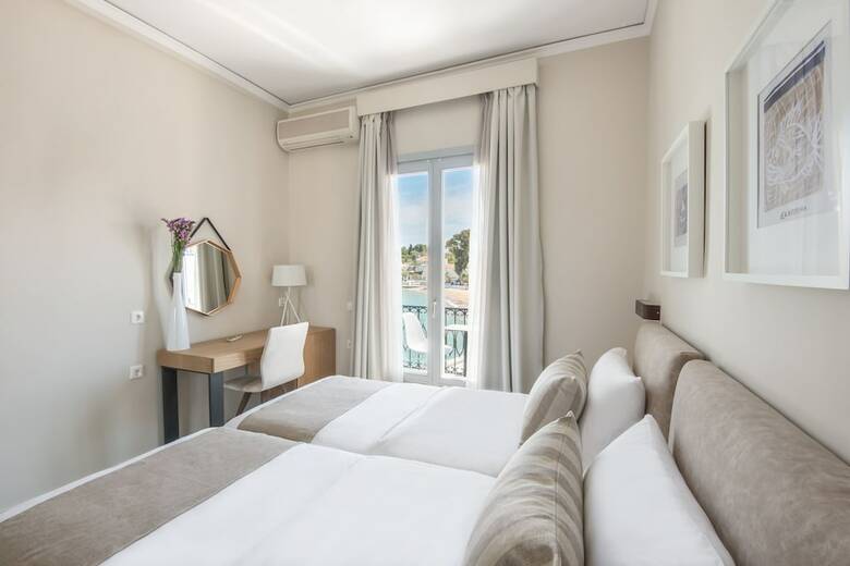 Klimis Hotel