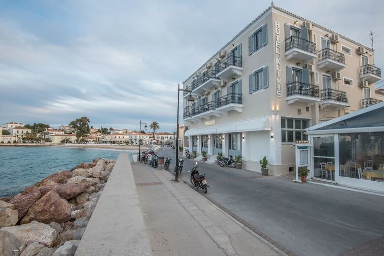 Klimis Hotel
