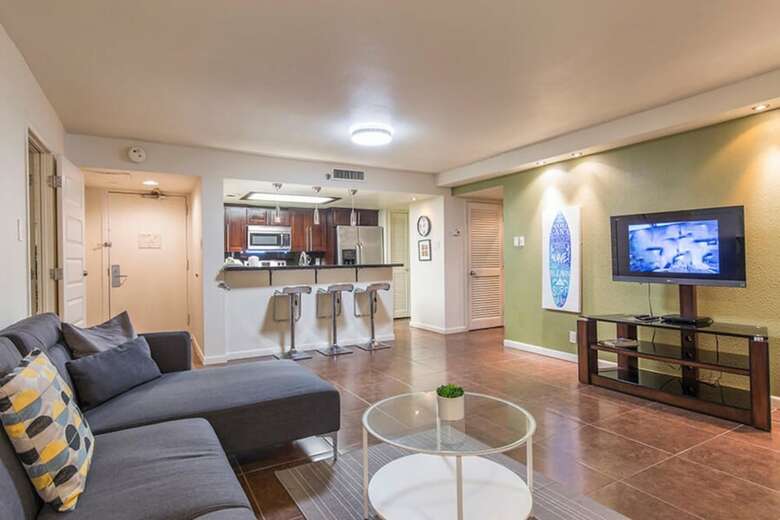 Saida Royale Condominium 9115