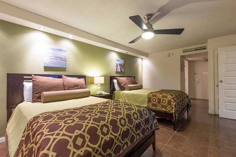 Saida Royale Condominium 9115