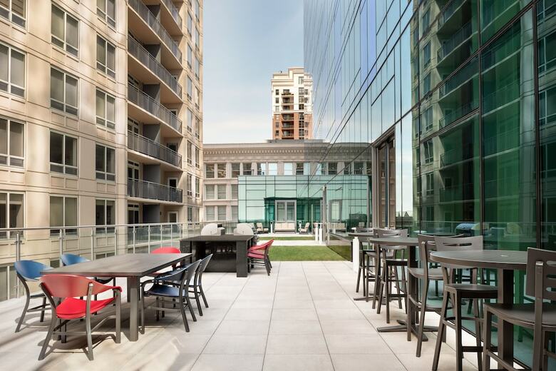 Hotel Homewood Suites By Hilton Chicago Downtown South Loop