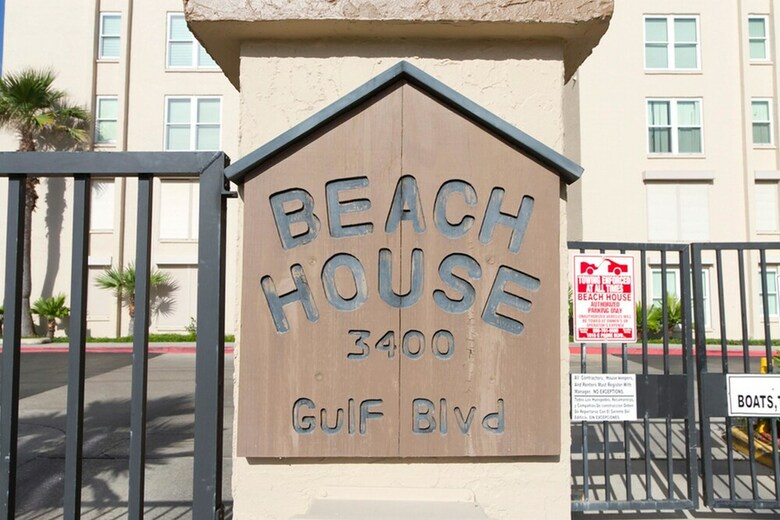 Beach House Condominiums By Padre Island Rentals
