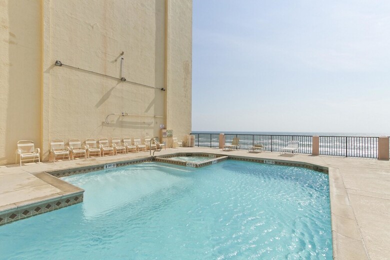 Inverness Condominium 500