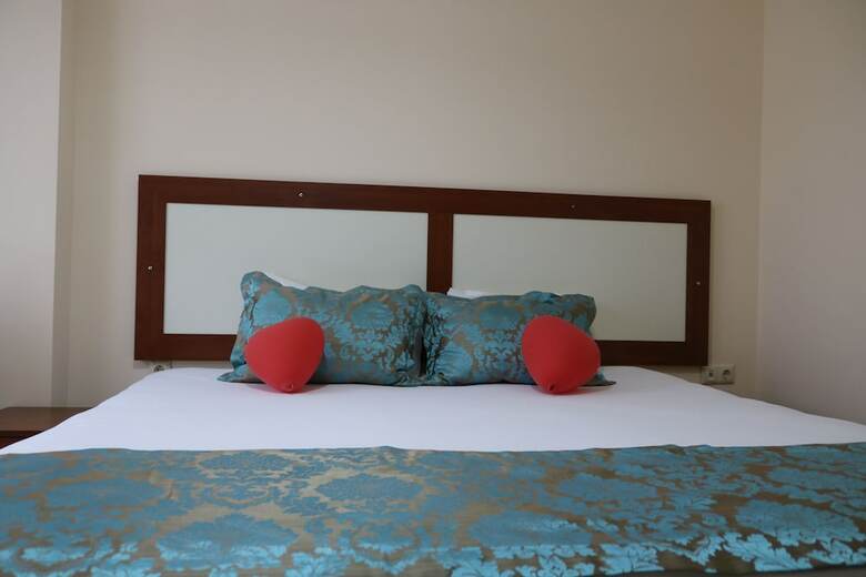 Hotel Manolyam Otel