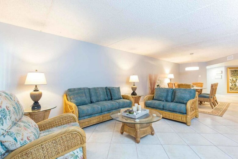 Saida IV Condominium 603