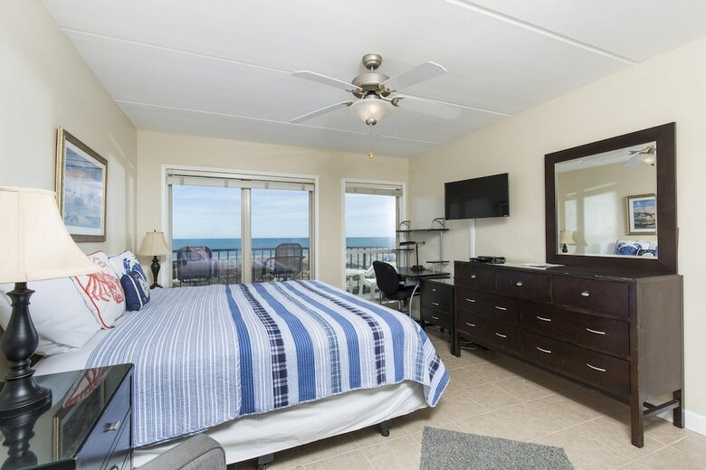 Suntide II Condominiums