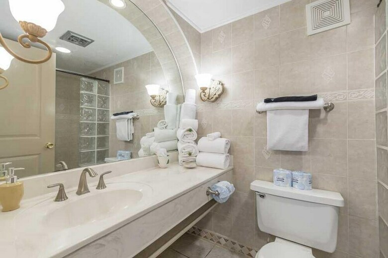 Suntide II Condominiums