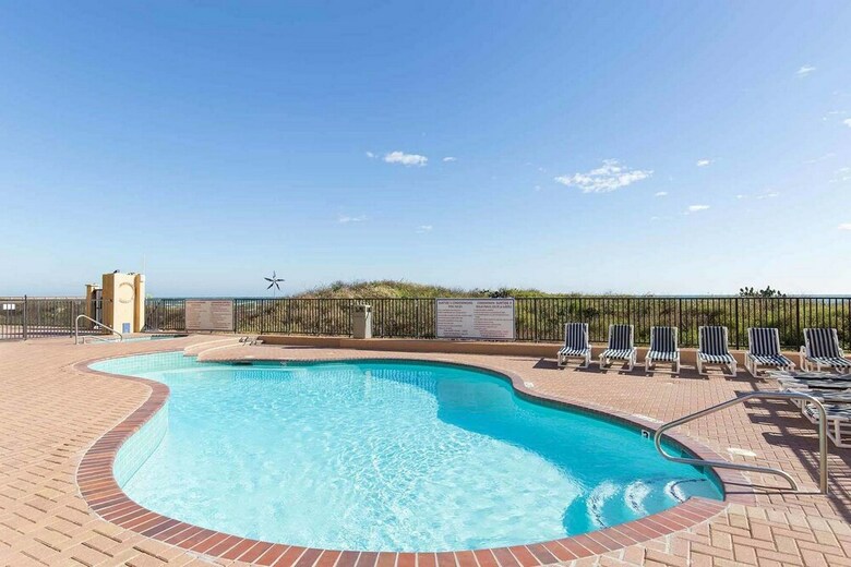 Suntide II Condominiums