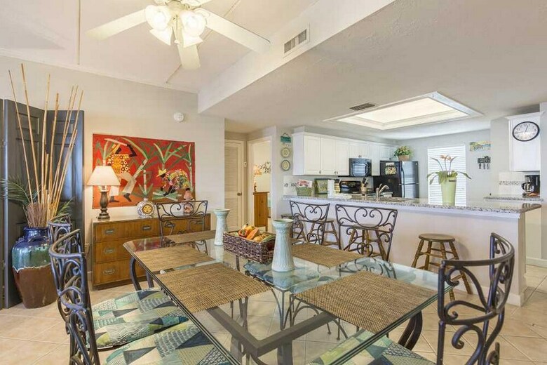 Suntide II Condominiums