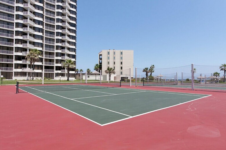 Saida III Condominium 605