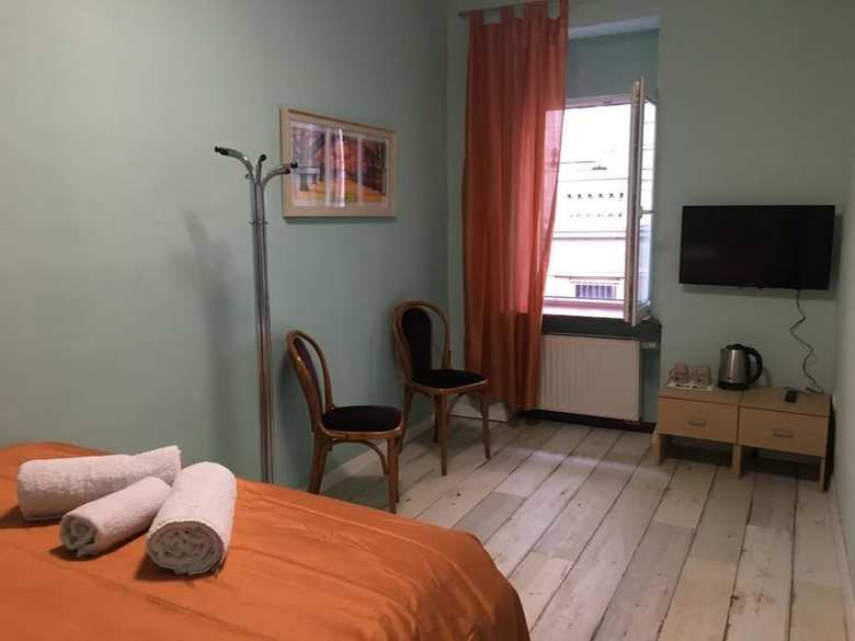 Hotel Passenger Guest House