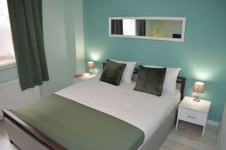 Hotel Passenger Guest House