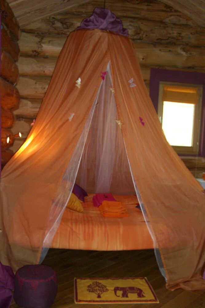 Hotel La Colline Aux Fustes