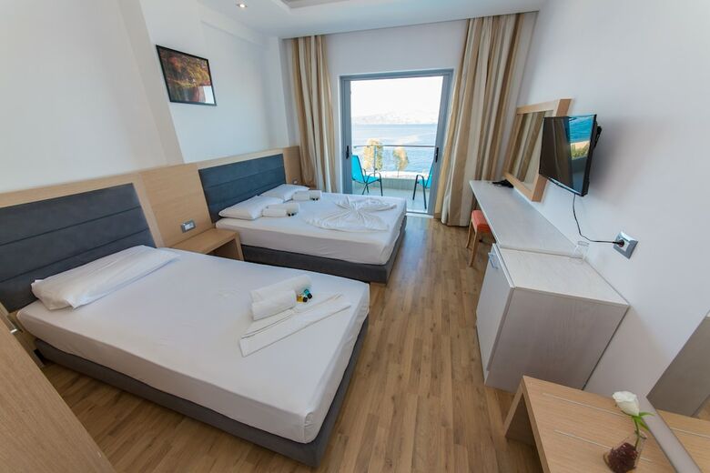 Hotel Saranda Palace