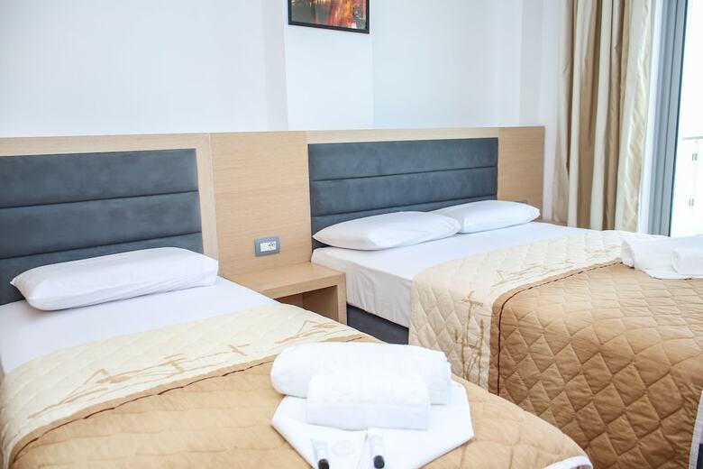 Hotel Saranda Palace