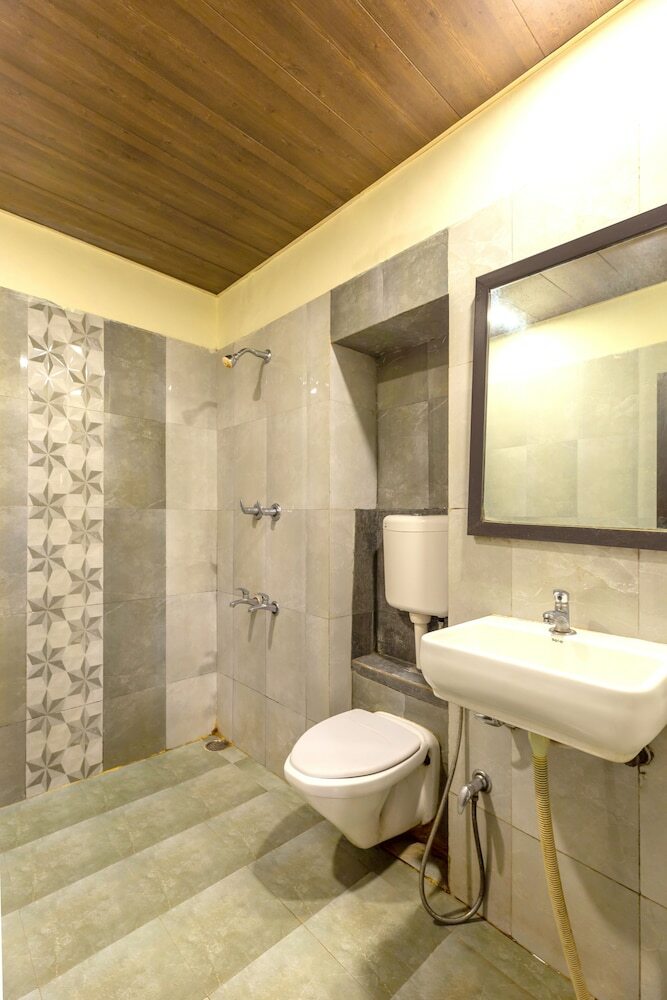 Hotel Banjara Mount Abu