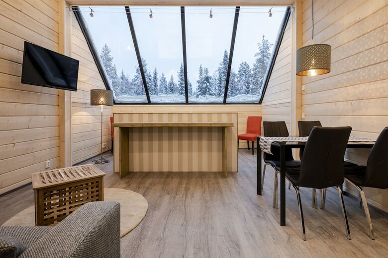 Villa Aurora Igloos & Suites