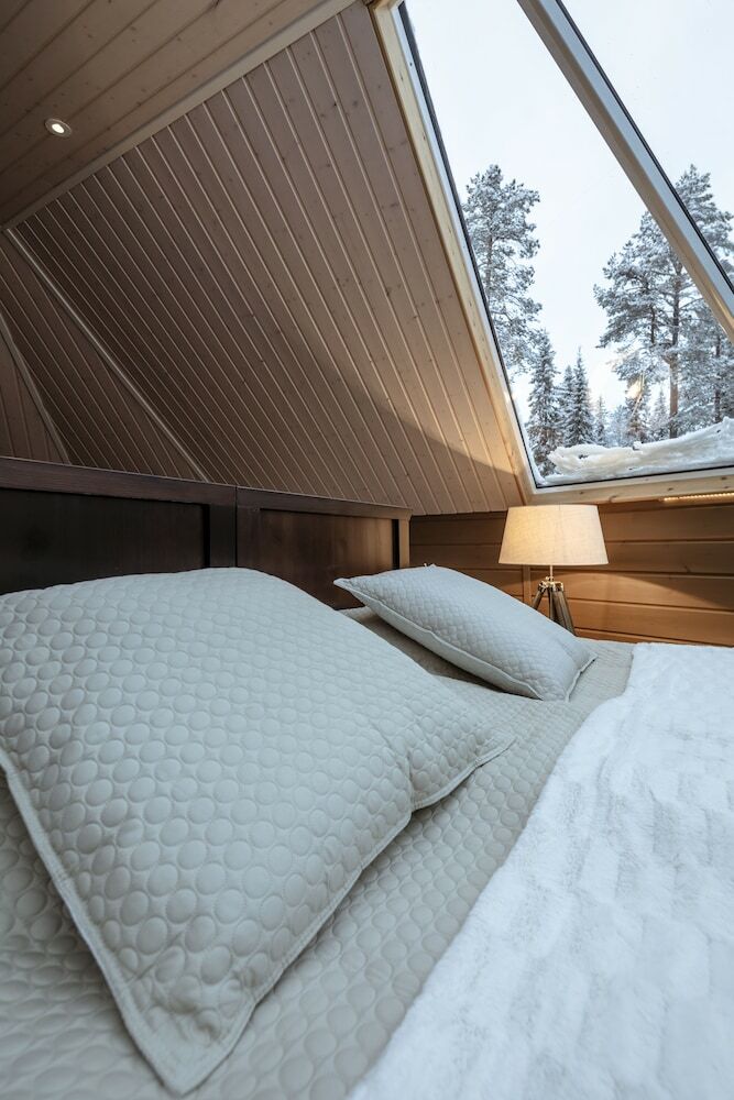 Villa Aurora Igloos & Suites
