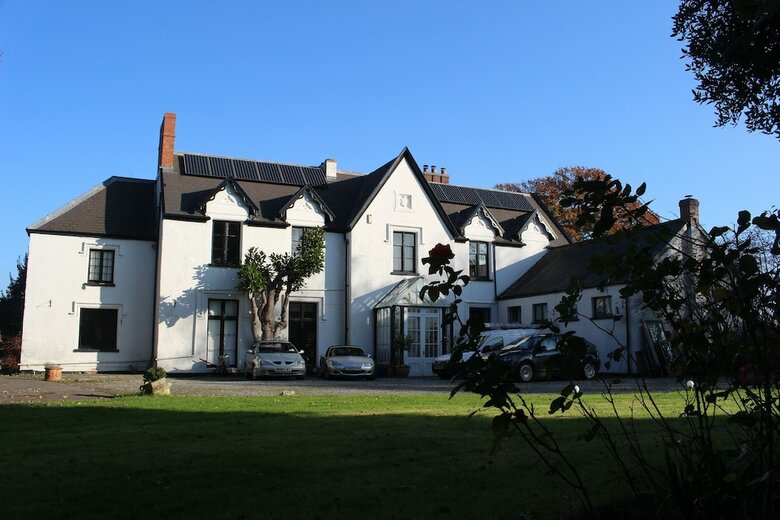 The Victorian House B&B