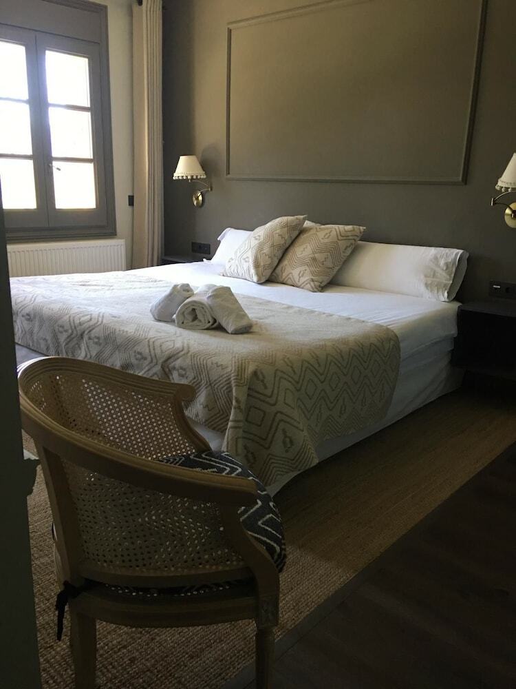 Hotel Beauty Ll�via By Singular's