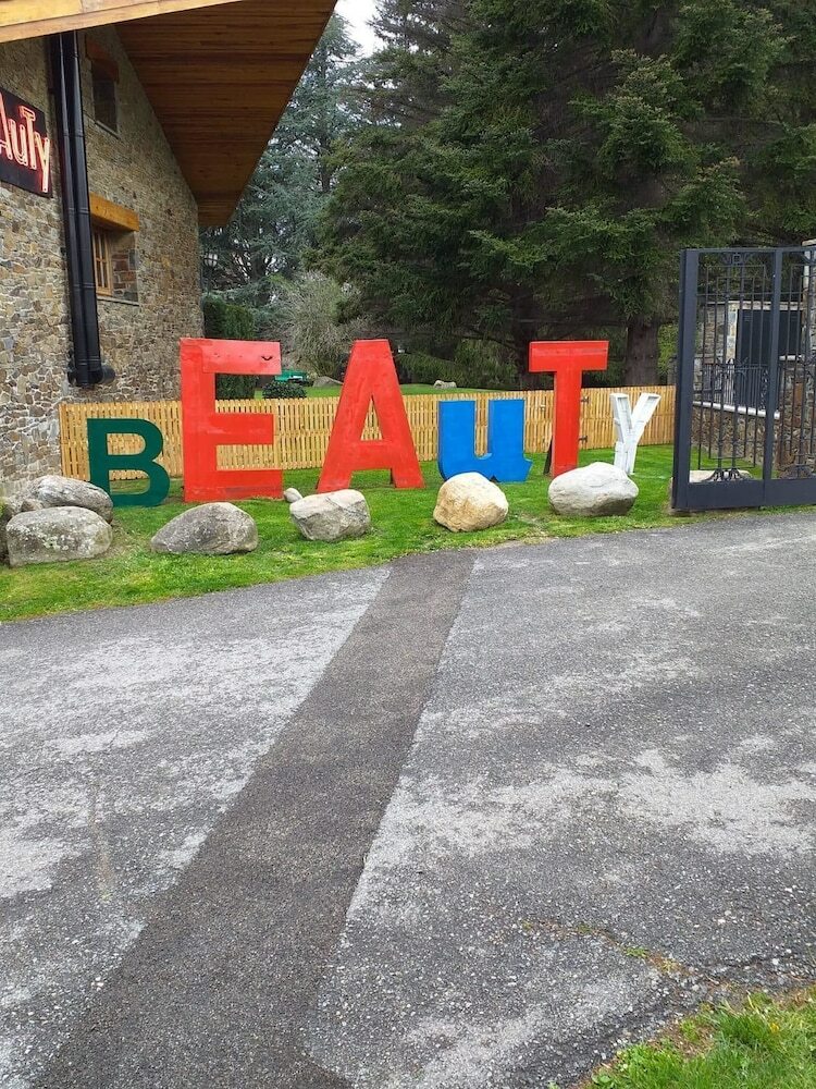 Hotel Beauty Ll�via By Singular's