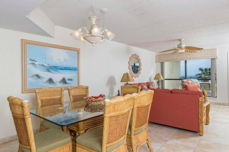 Saida I Condominium 401