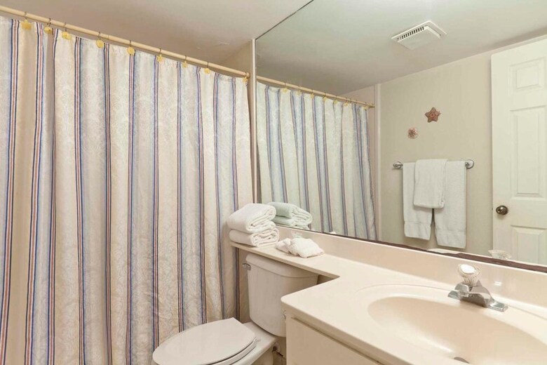 Saida I Condominium 401