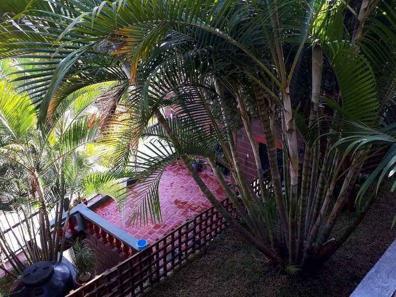 Casa Bugambilias