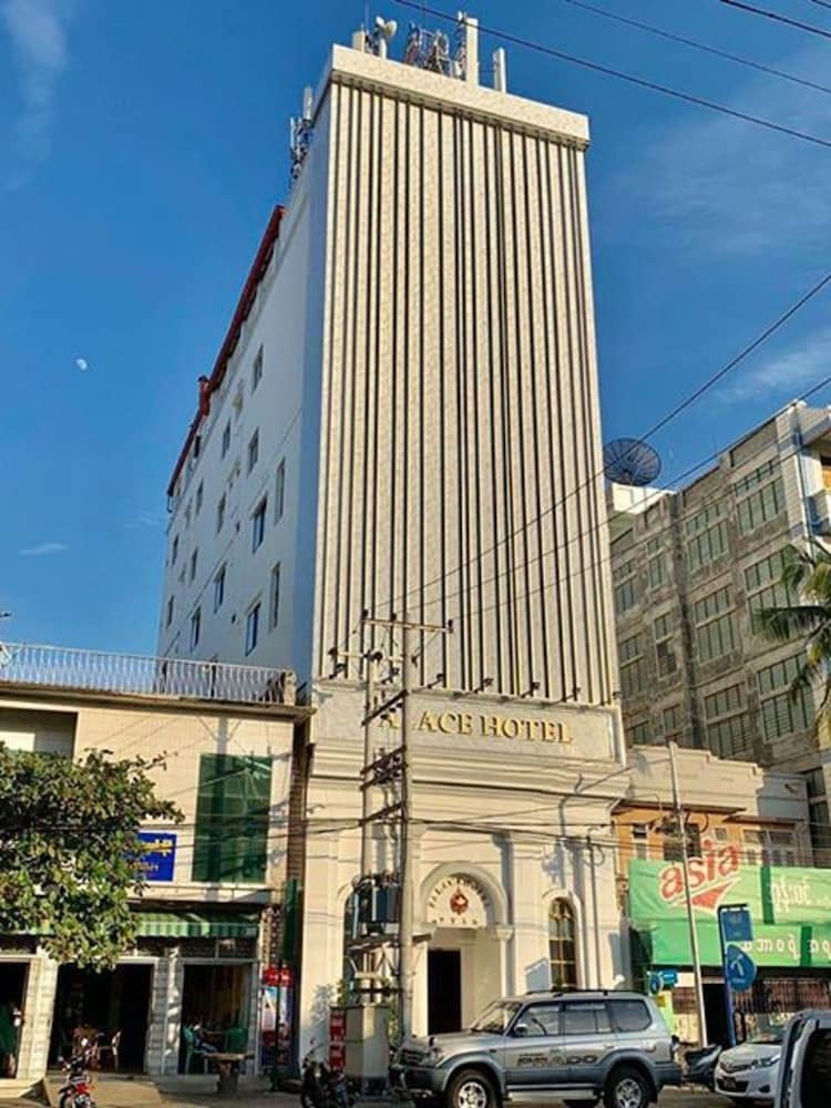 Palace Hotel