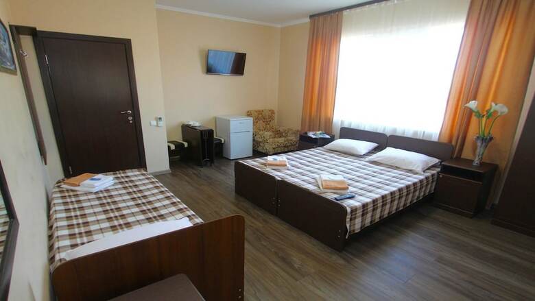 Nash Dom Hotel