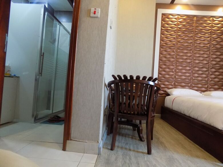 Freedom City Hotel