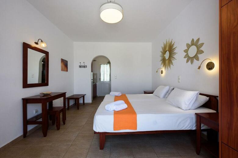 Apartamentos Aigaiou Avra Studios