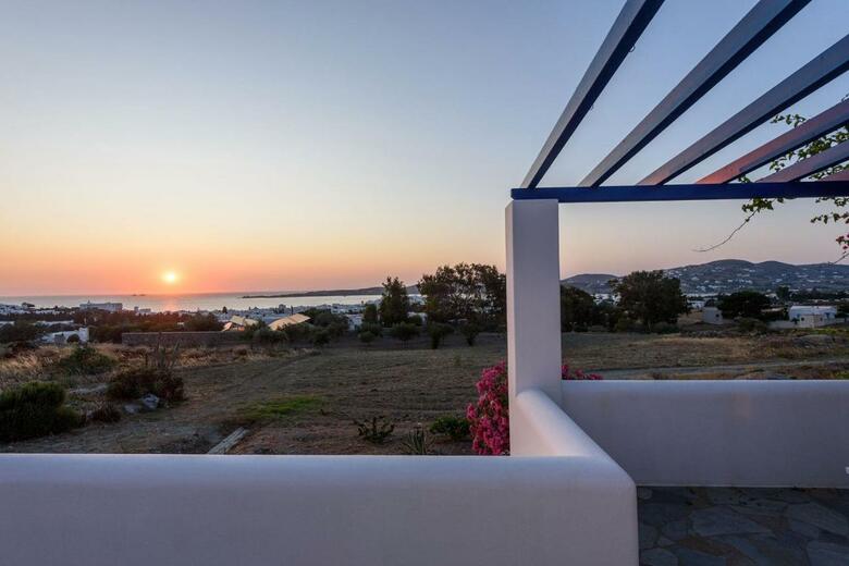 Apartamentos Aigaiou Avra Studios