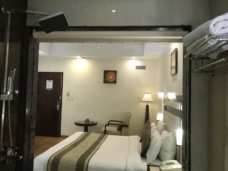 Delite Hotel - Faridabad