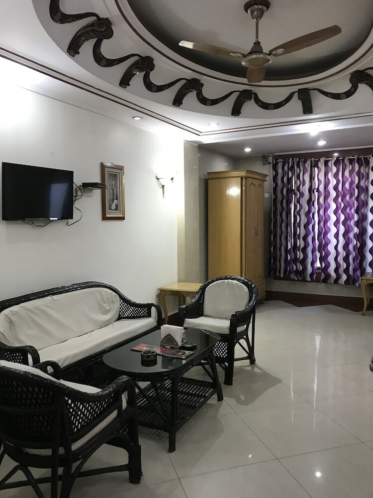 Delite Hotel - Faridabad