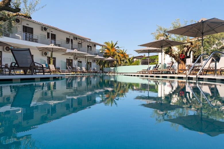 Philoxenia Hotel