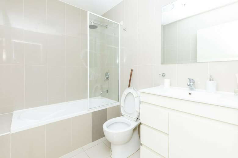 Apartamentos Spacious Two-storey Home