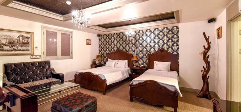 Ed Hotel