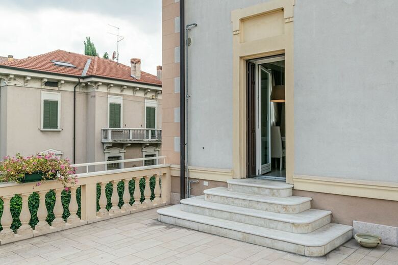 Juliet House Luxury Apartments