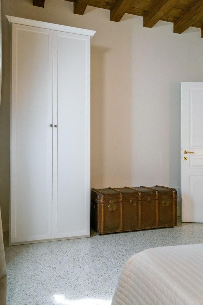 Juliet House Luxury Apartments