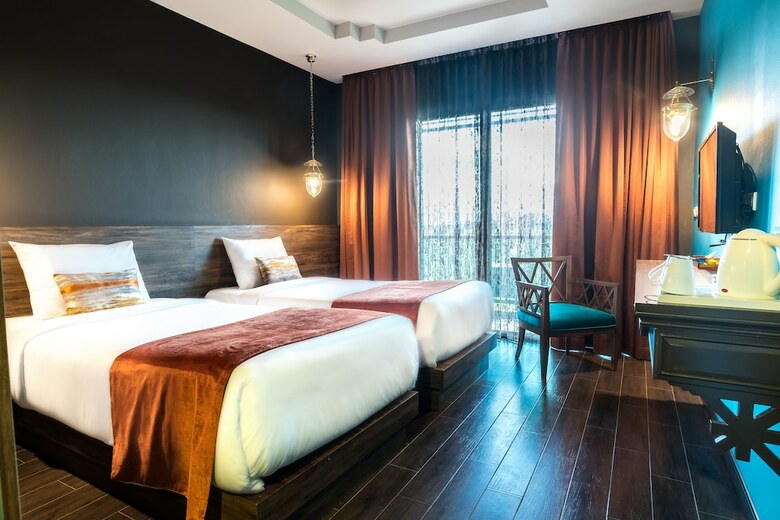 Chiangkhong Teak Garden Riverfront Hotel