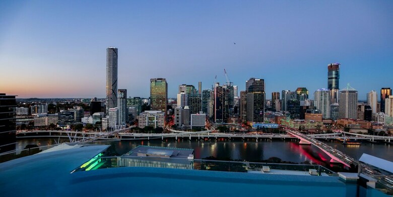 Waterfront City View Apartment