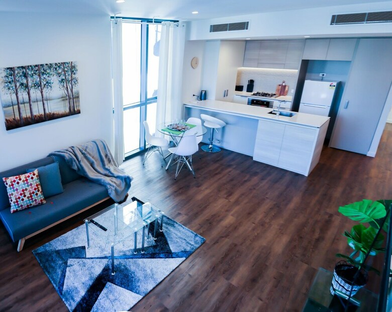 Waterfront City View Apartment