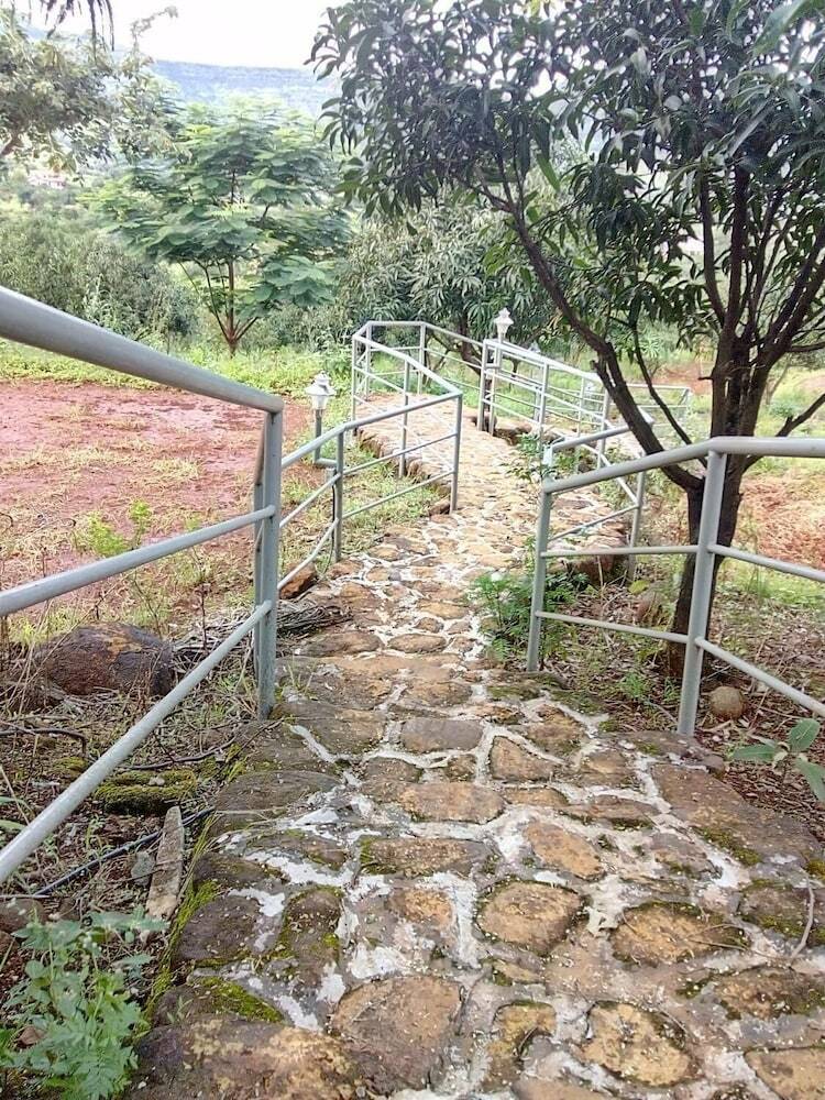 Hotel Megh Malhar Agro Tourism