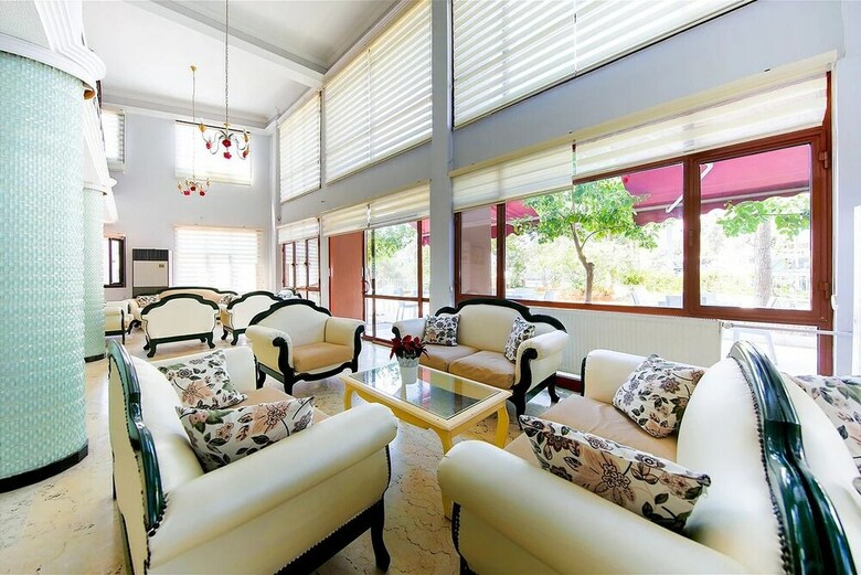 Hotel Grand Kurdoglu