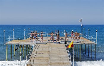 Hotel Beach Club Doganay