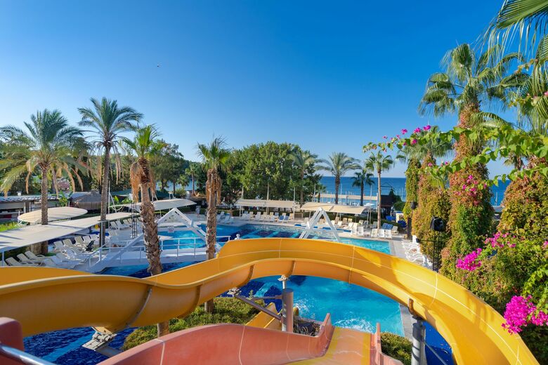 Hotel Aska Buket