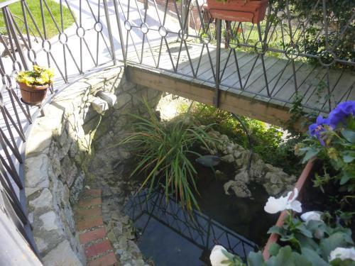 Apartamentos Rurales La G�ertona