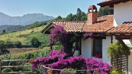 Apartamentos Rurales La G�ertona
